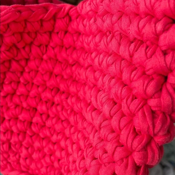 Handmade Red Knit Bag - Picture 4 of 5